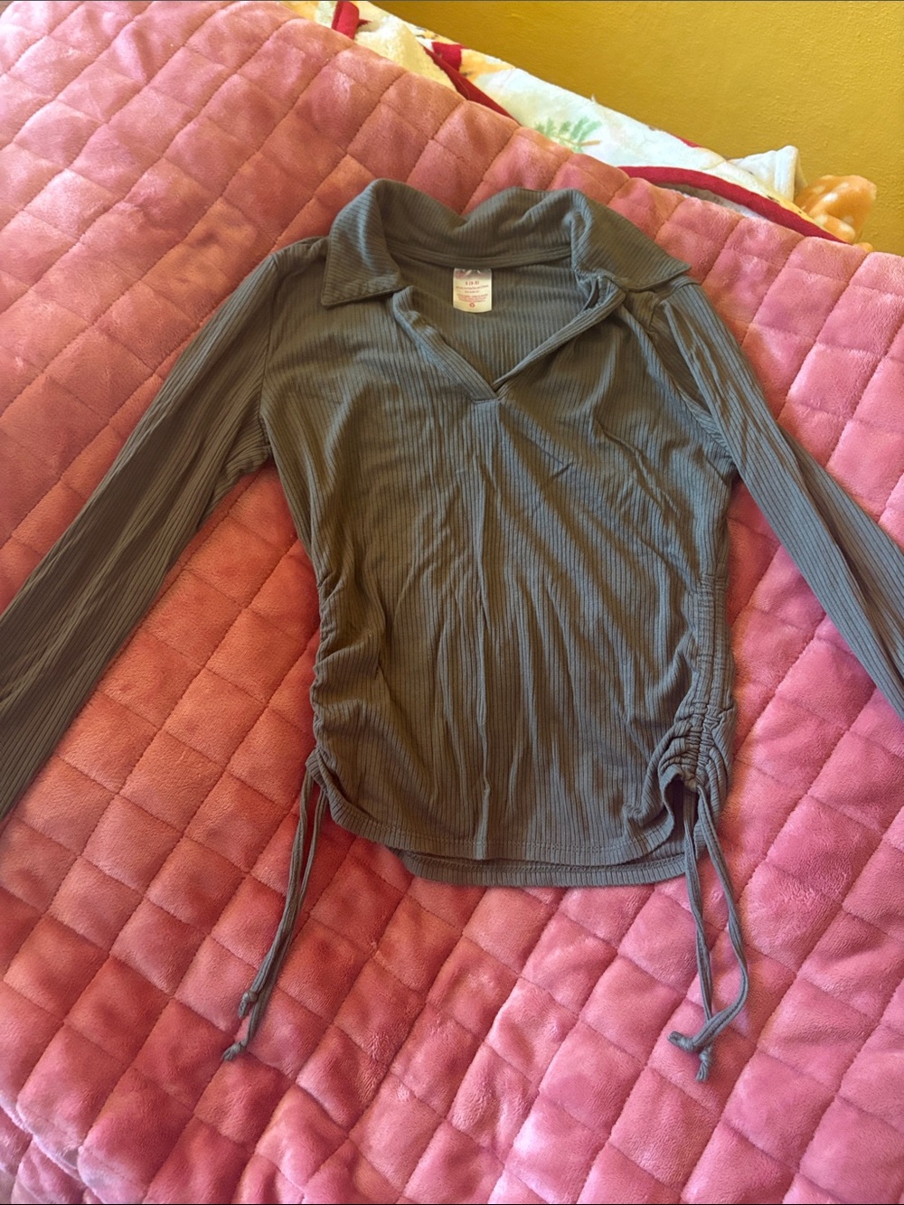 No Boundaries Olive Ribbed Long-Sleeve Drawstring Top